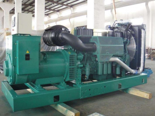 富顺便携静音：租赁无声发电机组，便携式解决能源需求